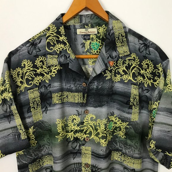 Tommy Bahama Other - Tommy Bahama Short Sleeve Large Button Silk Shirt